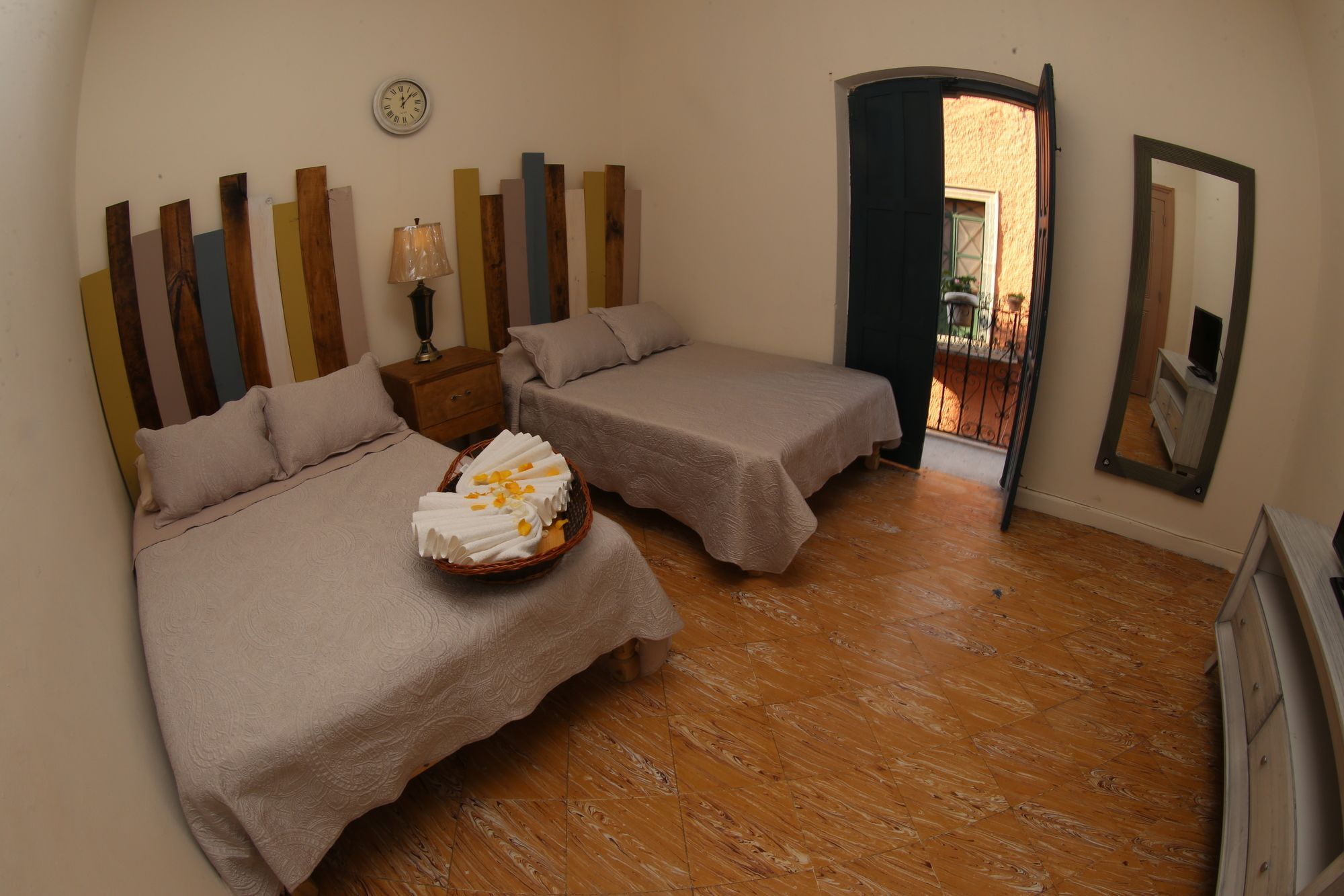 גואנאחואטו Hostel Punto 72 מראה חיצוני תמונה